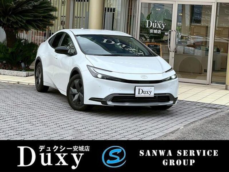 TOYOTA PRIUS