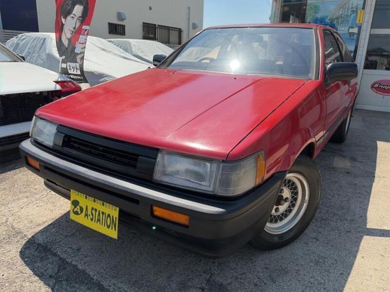 TOYOTA COROLLA LEVIN