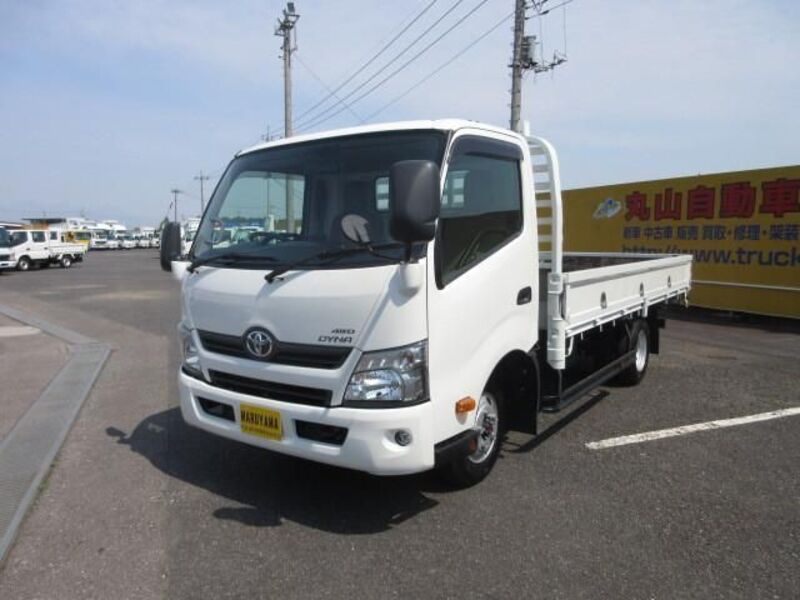 TOYOTA DYNA