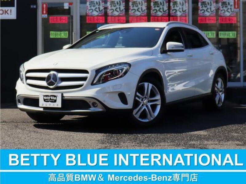 MERCEDES-BENZ GLA CLASS