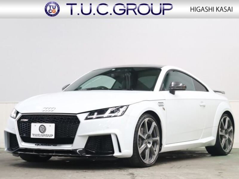 AUDI TT