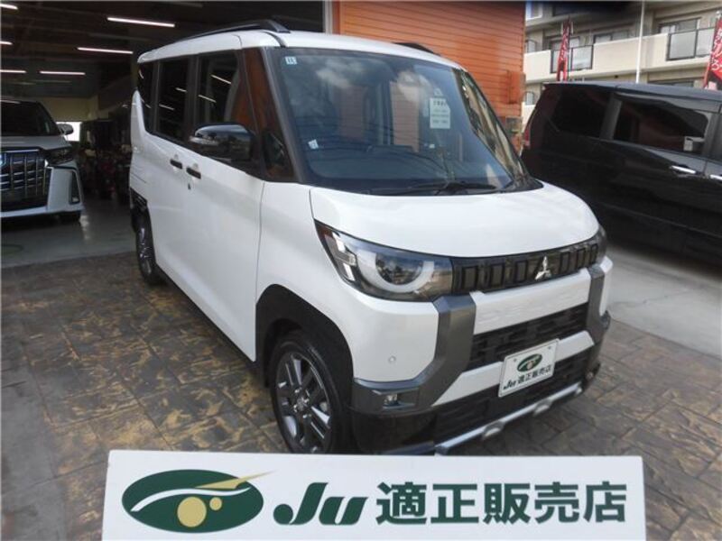 MITSUBISHI DELICA