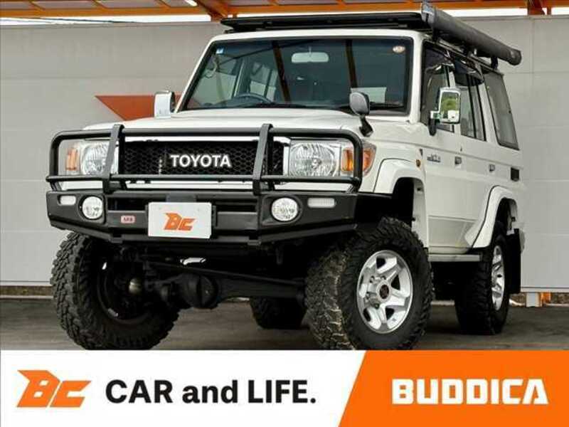 TOYOTA LAND CRUISER