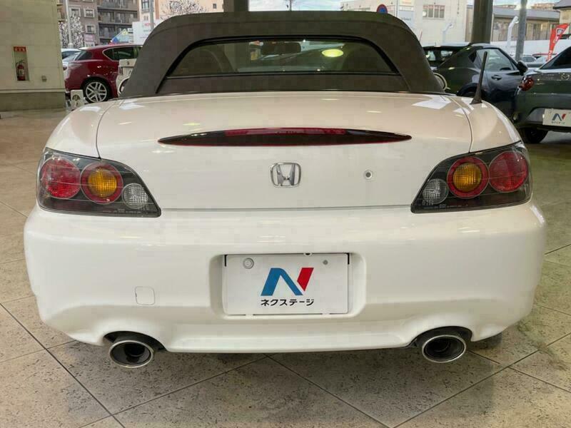 S2000