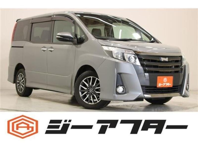 TOYOTA NOAH