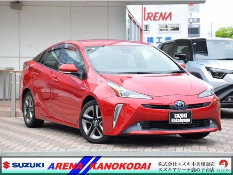 TOYOTA PRIUS