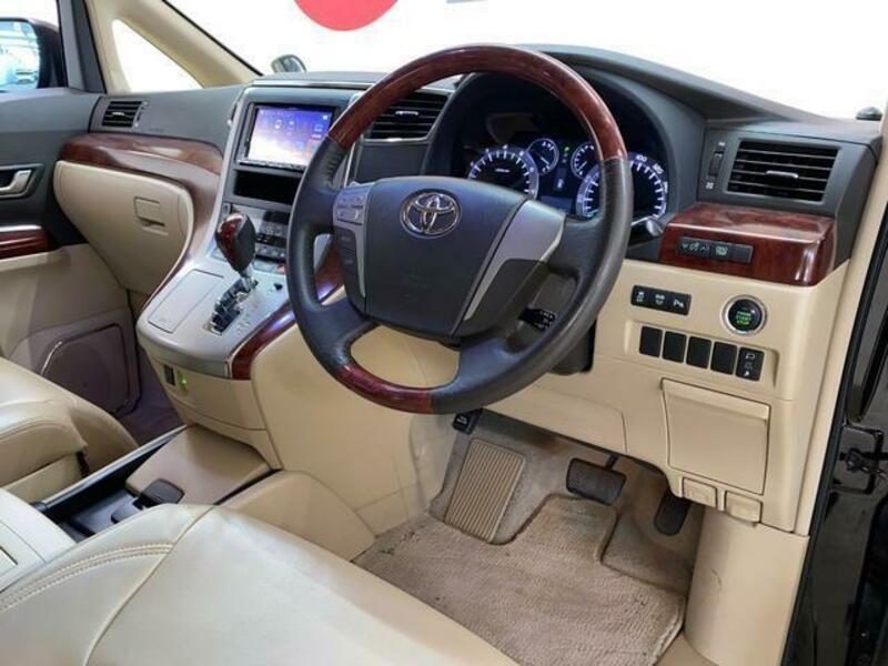 ALPHARD-14