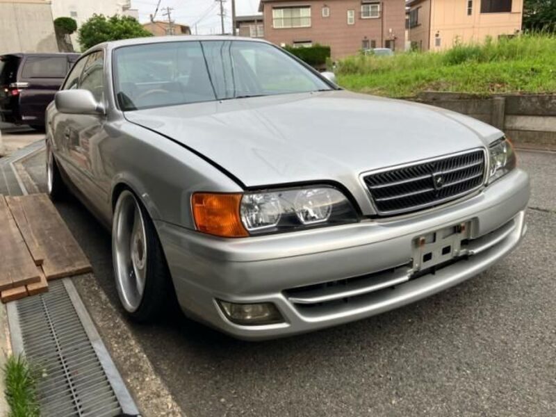 TOYOTA CHASER