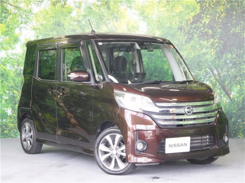 NISSAN DAYZ ROOX