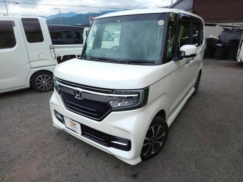 HONDA N BOX CUSTOM