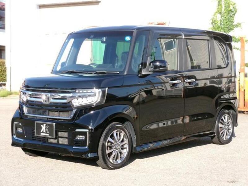 HONDA N BOX CUSTOM