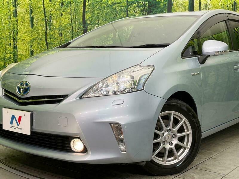 PRIUS ALPHA