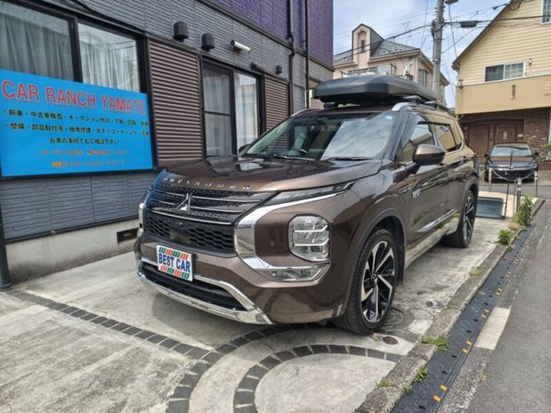 MITSUBISHI OUTLANDER PHEV