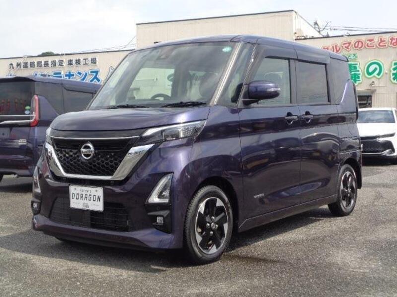 NISSAN ROOX