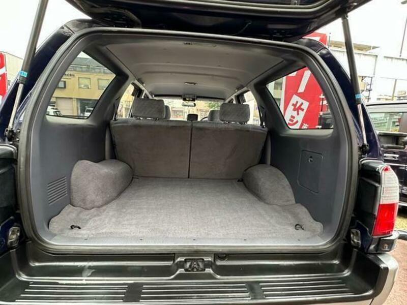 HILUX SURF