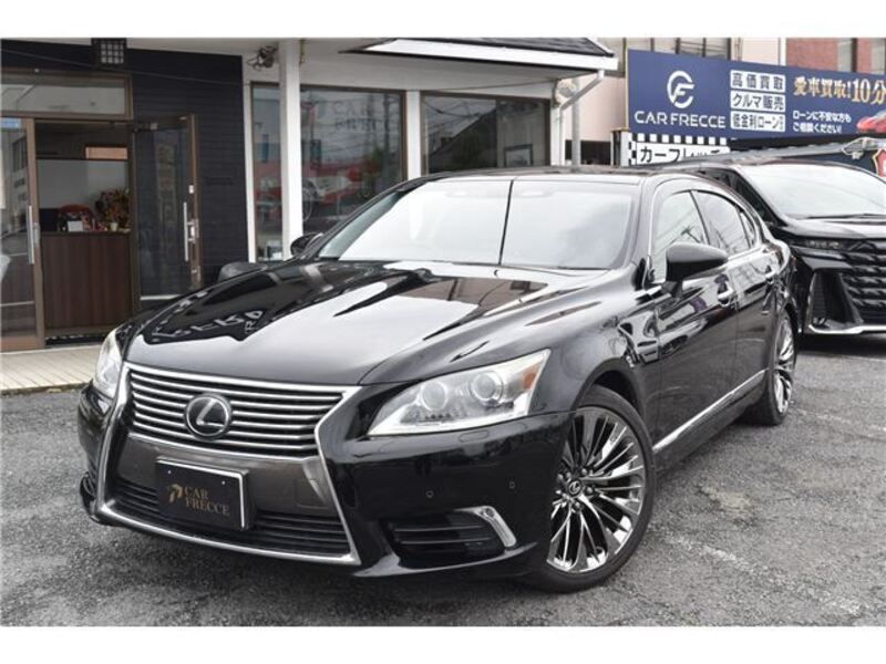 LEXUS LS