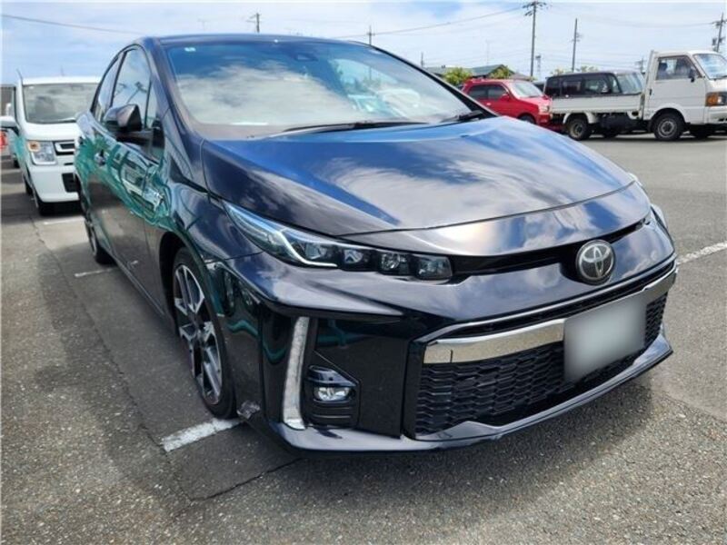 TOYOTA PRIUS PHV