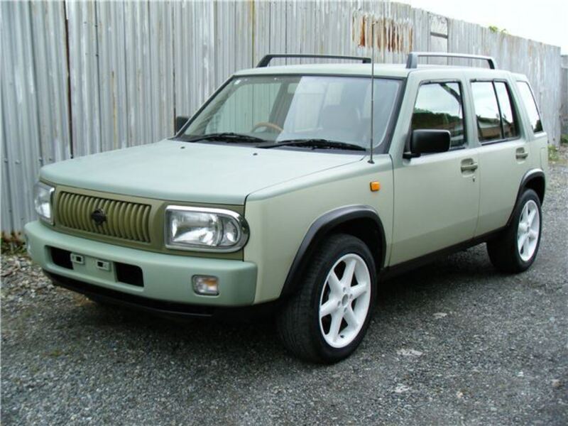 NISSAN RASHEEN