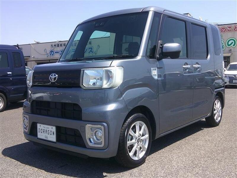 TOYOTA PIXIS MEGA