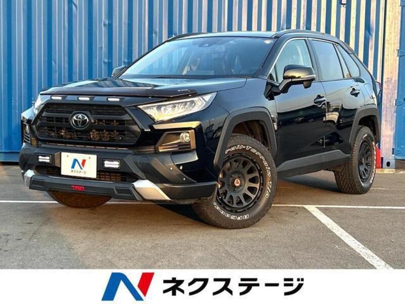TOYOTA RAV4