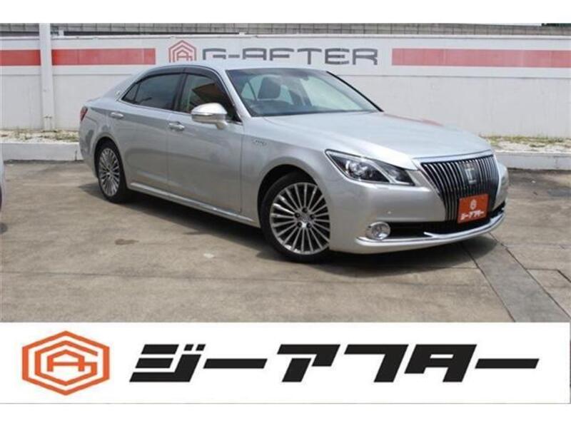 TOYOTA CROWN MAJESTA
