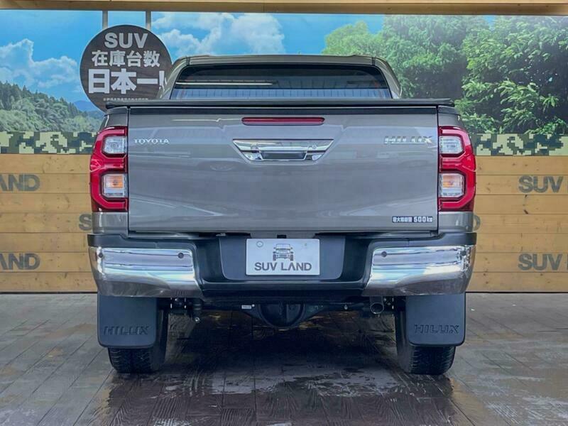 HILUX