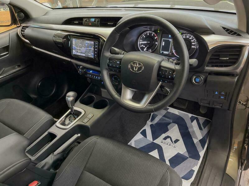 HILUX