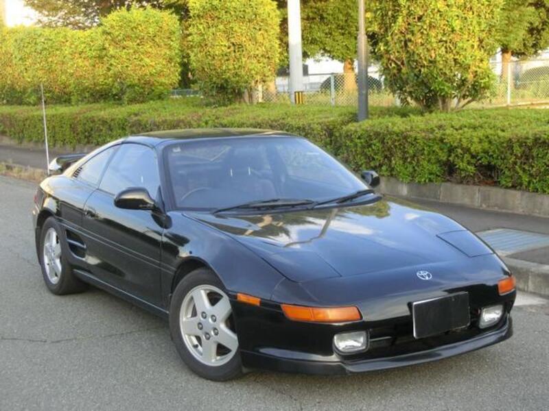 TOYOTA MR2