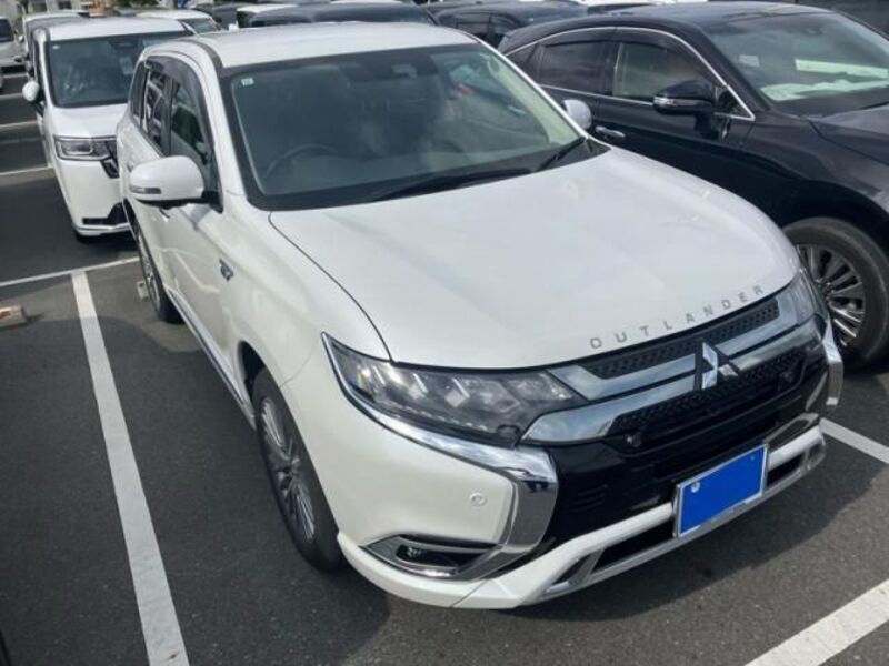 MITSUBISHI OUTLANDER PHEV