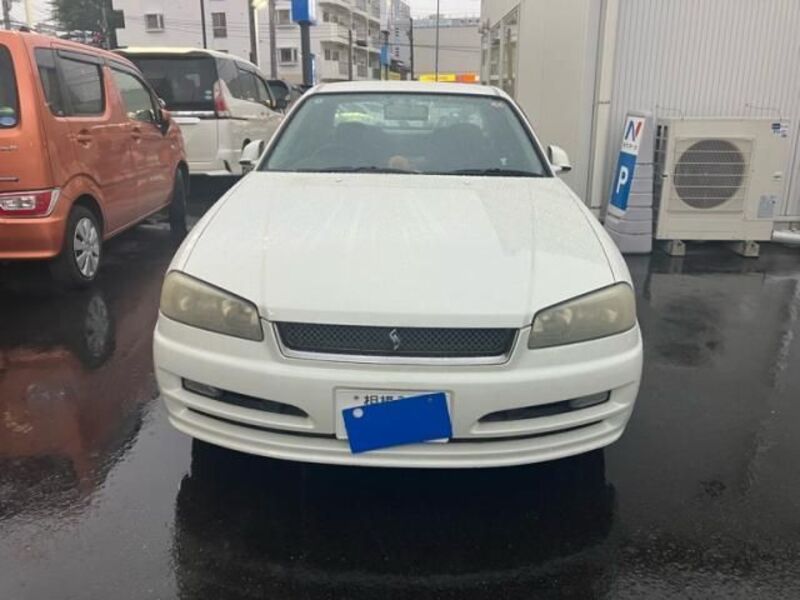 NISSAN SKYLINE
