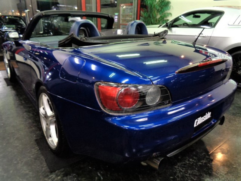 S2000