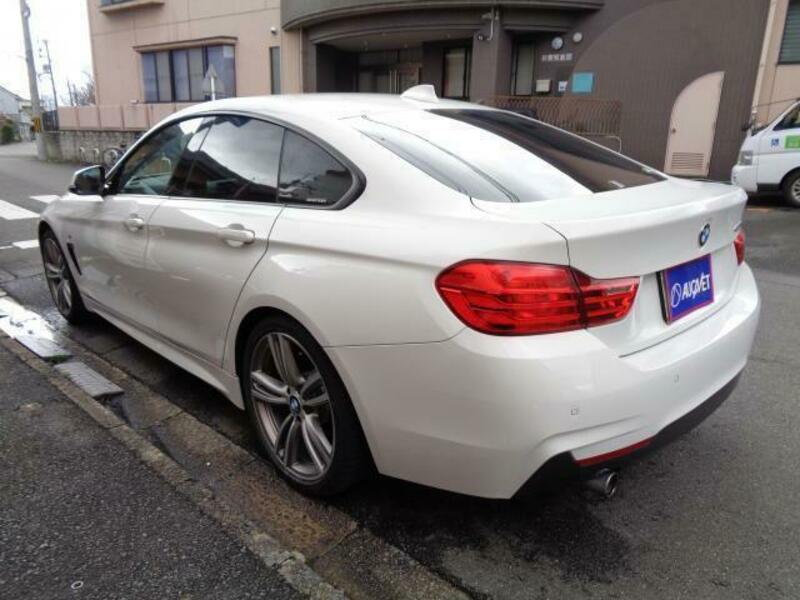 4 SERIES