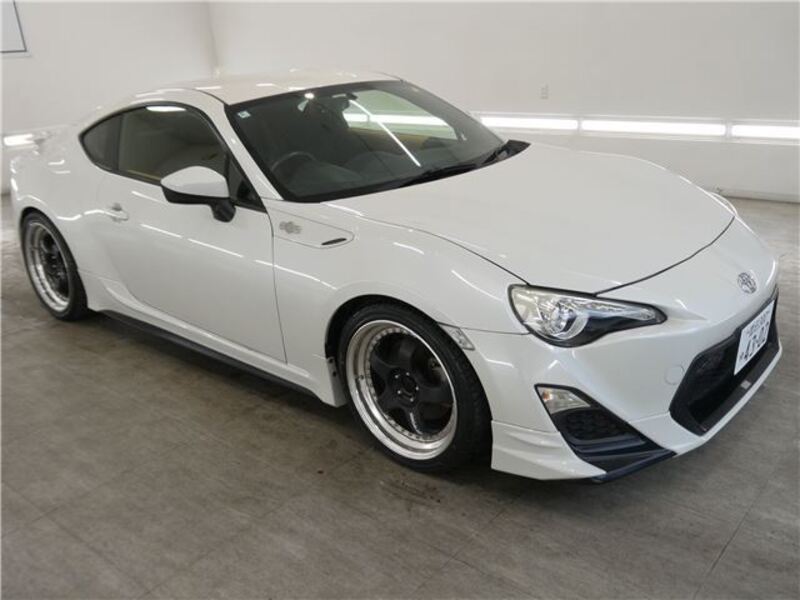 TOYOTA 86