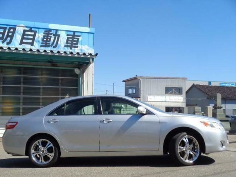 CAMRY