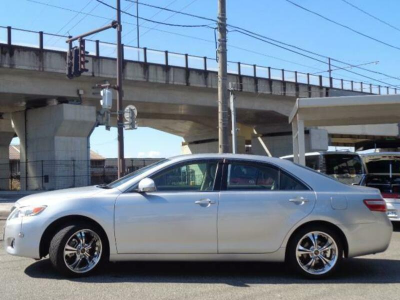 CAMRY