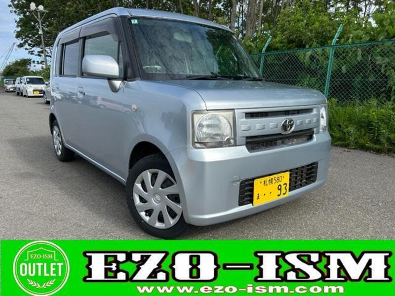 TOYOTA PIXIS SPACE