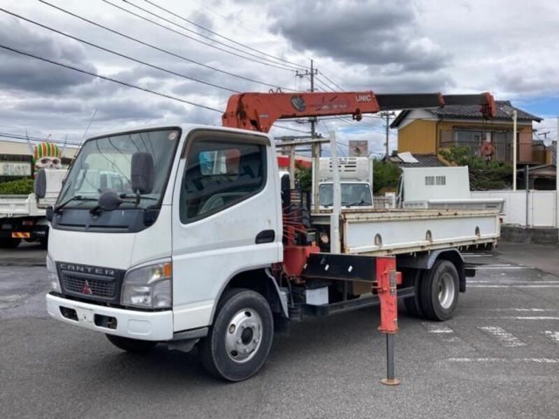 MITSUBISHI CANTER