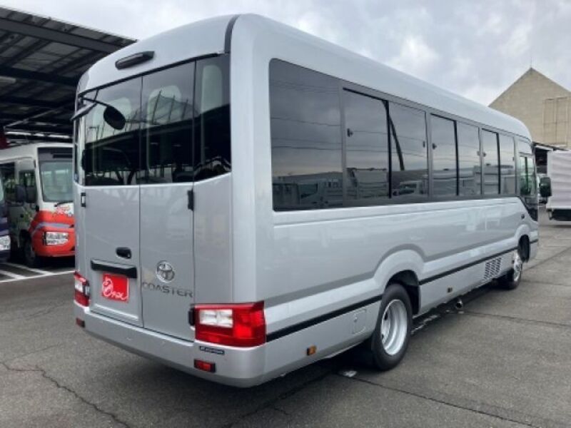 TOYOTA COASTER