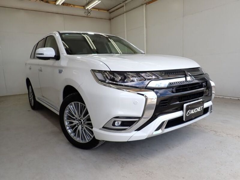 MITSUBISHI OUTLANDER PHEV