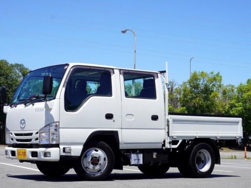 MAZDA TITAN