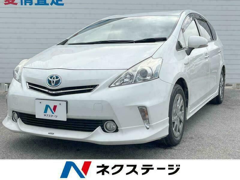 PRIUS ALPHA-59