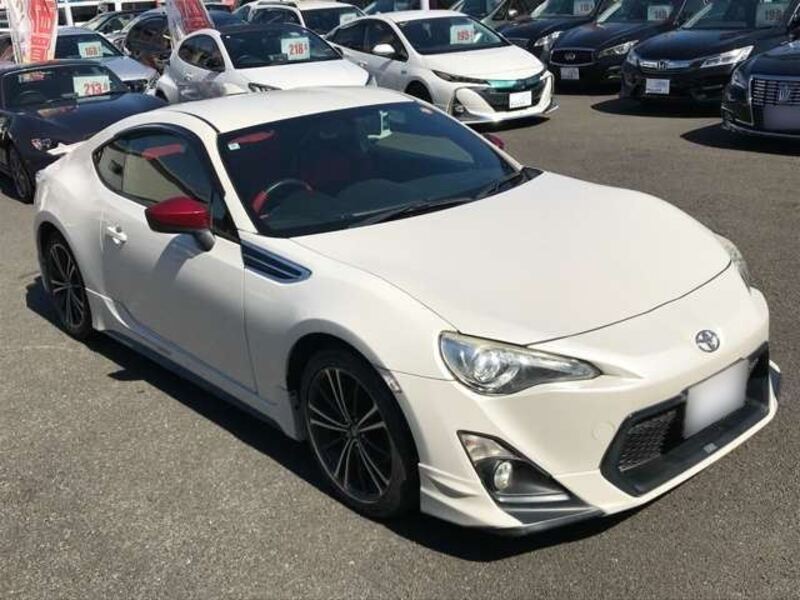 TOYOTA 86