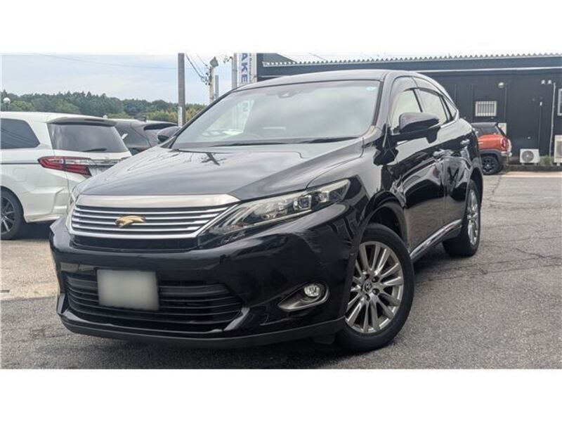 TOYOTA HARRIER