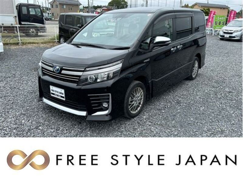 TOYOTA VOXY