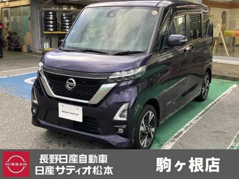 NISSAN ROOX