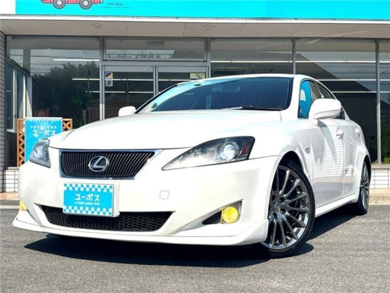 LEXUS IS