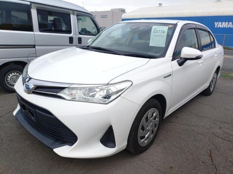 TOYOTA COROLLA AXIO