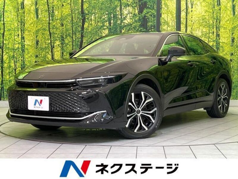 TOYOTA CROWN CROSSOVER