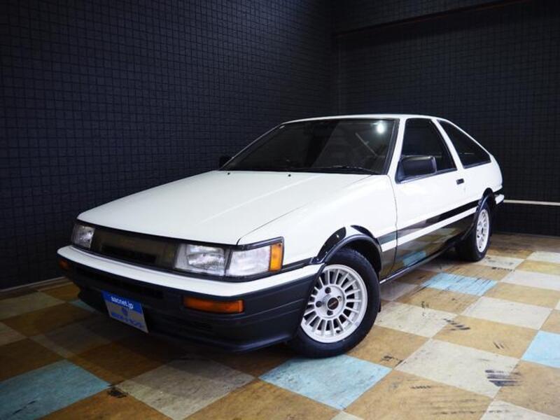 TOYOTA COROLLA LEVIN