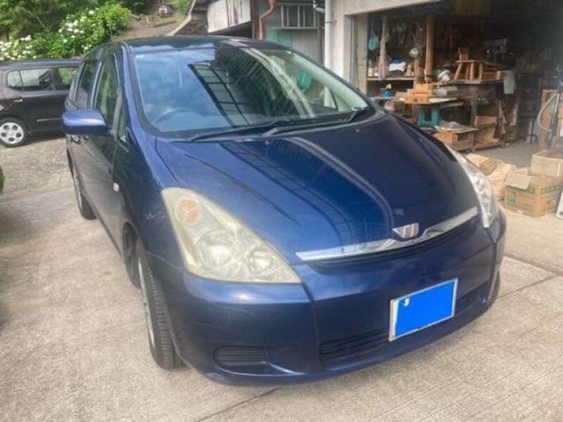 TOYOTA WISH